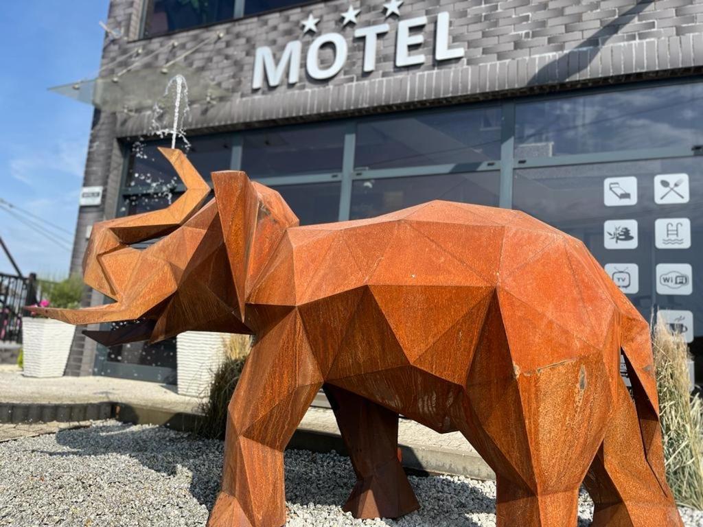 Motel S5 Zbrachlin Exterior photo