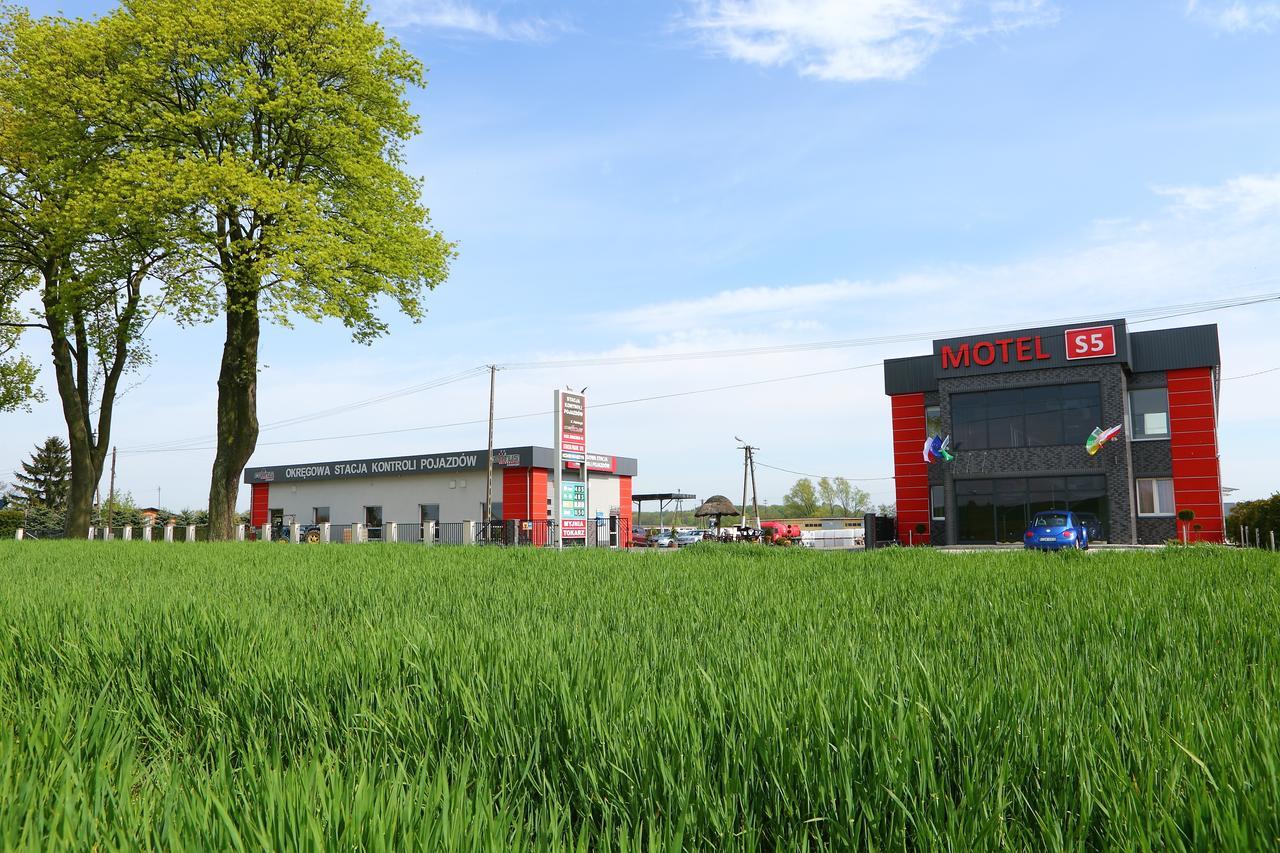 Motel S5 Zbrachlin Exterior photo